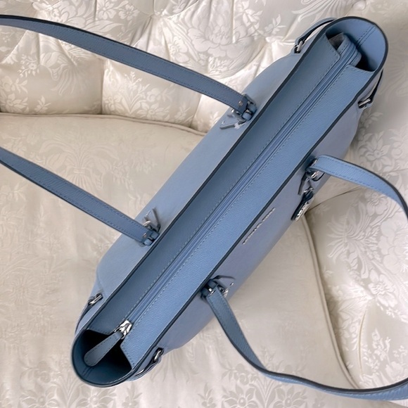 Brand New Michael Kors Voyager Genuine Leather Top Zip Tote Bag Chambray Blue - Picture 8 of 14